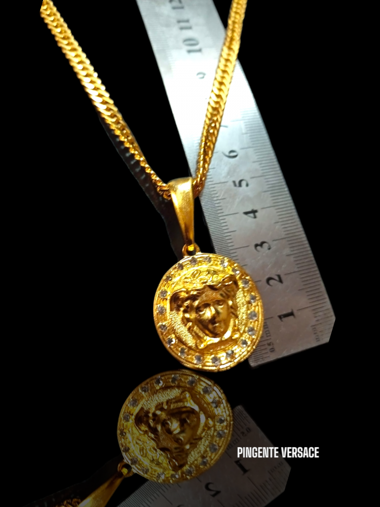 VERSACE